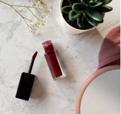 Snap Chic: Velvet Red Matte Lip Stain My Store